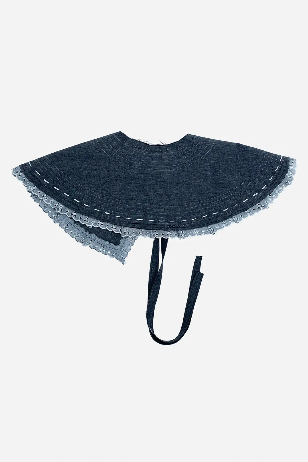 Charcoal Lace Collar