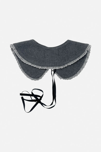 Ash Lace Collar